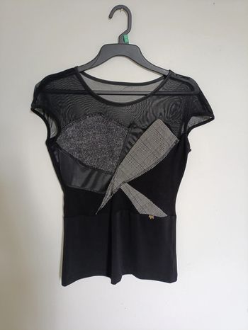 Haut noir patchwork effet mesh et brillant vintage rétro