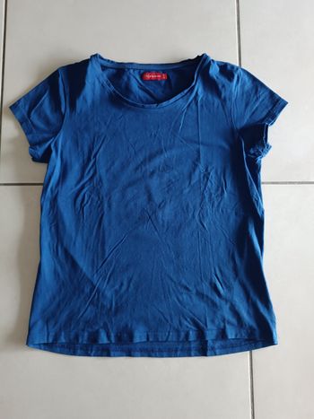 T-shirt Taille 42