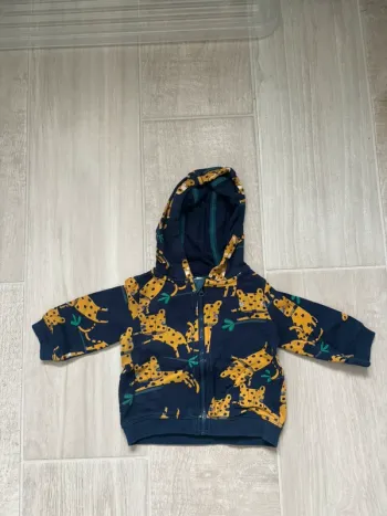 sweat capuche 6 mois