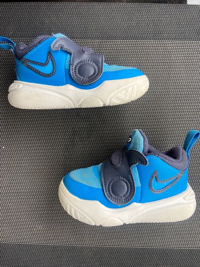 Basket Nike bébé 22