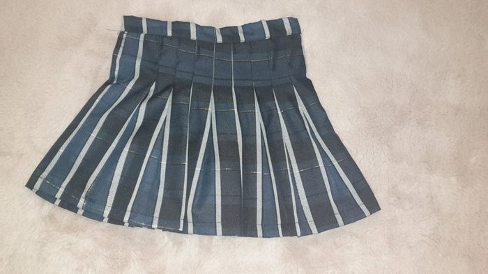 Jupe plissée 134/140 cm - photo numéro 6