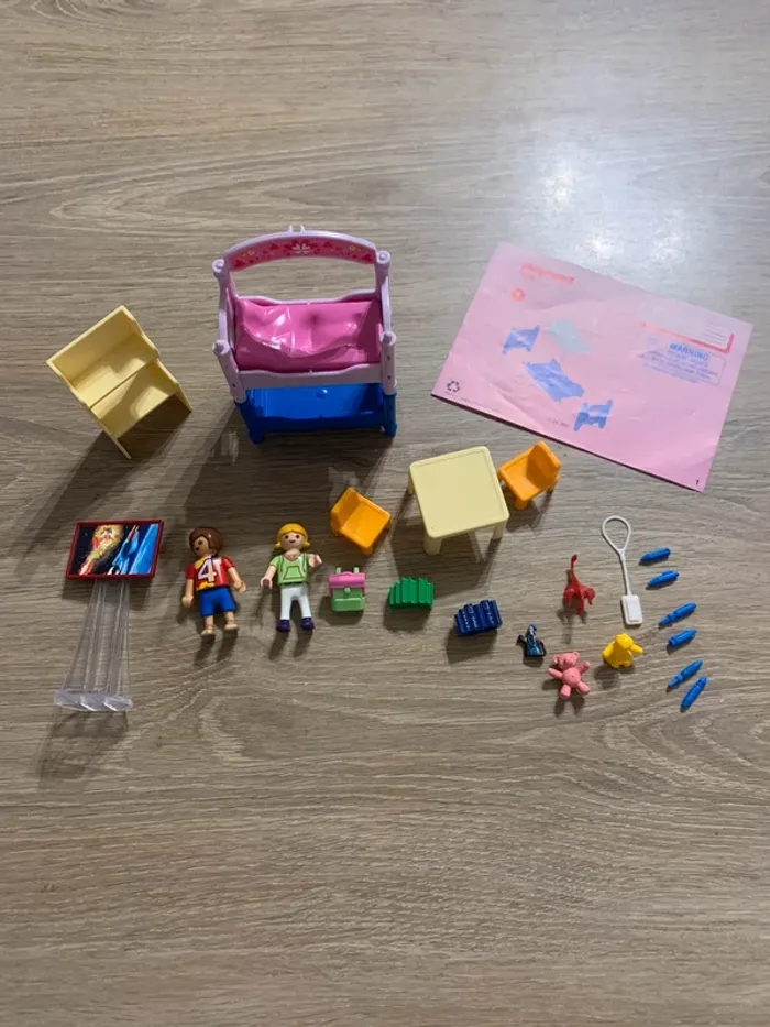 Chambre enfant playmobil 5306