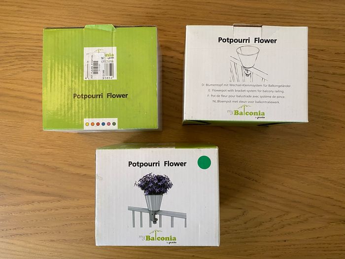 Lot de 3 pots de fleurs / jardinière rouges - photo numéro 2