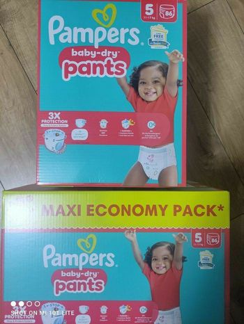 Couches pampers pants 