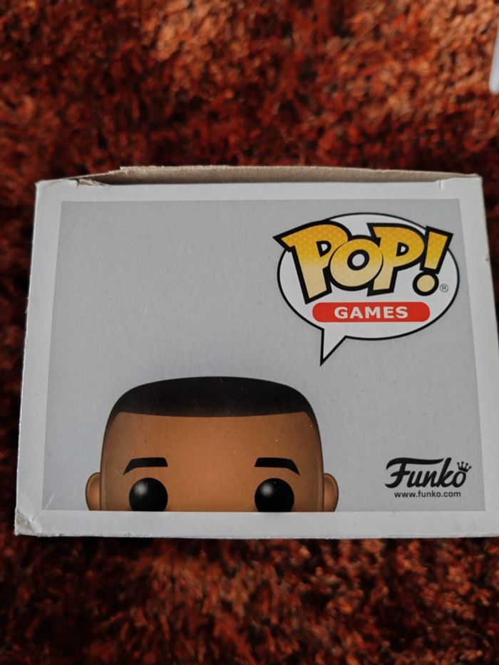 Pop Fortnite - photo numéro 2