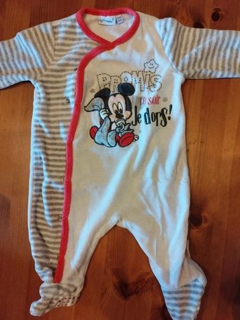Pyjama Mickey bébé taille 6 mois