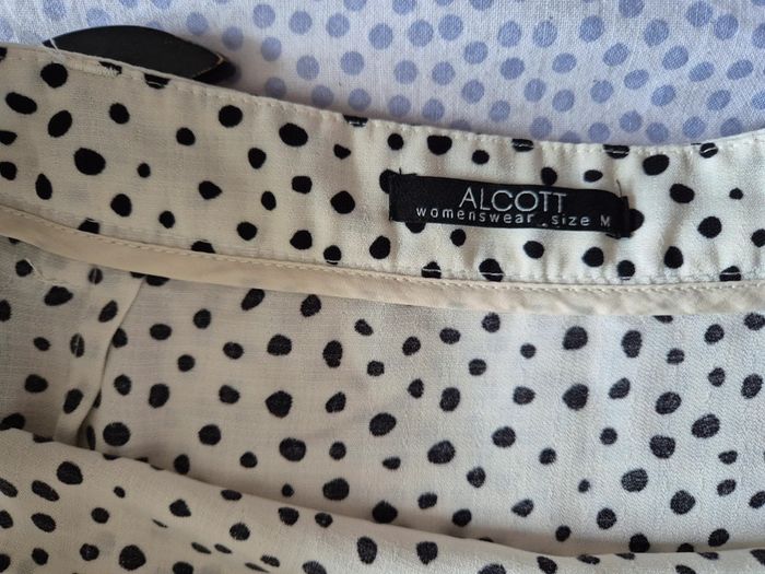 Jupe Alcott taille M - photo numéro 2