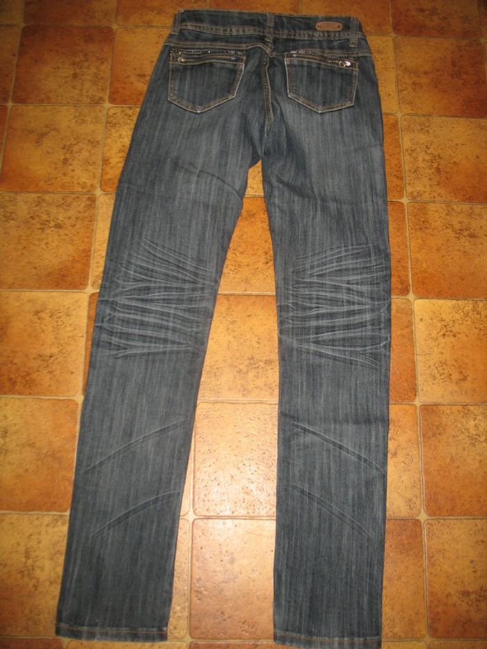 JEAN SLIM BLEU "CINDY-H" - TAILLE 36 - n°05 - photo numéro 2