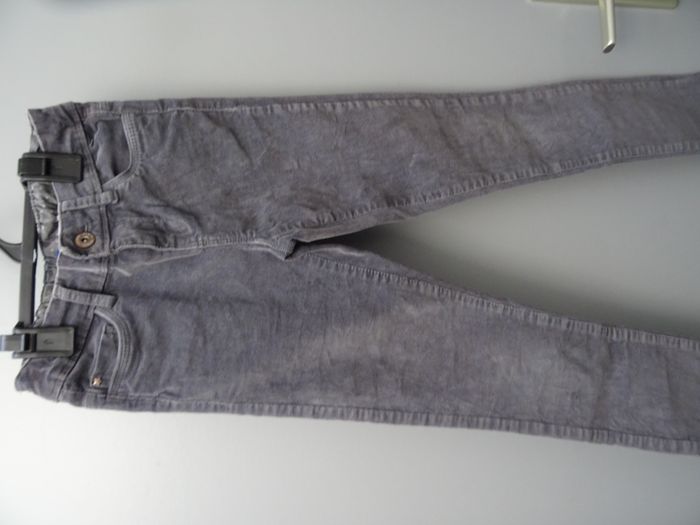 Pantalon velours gris - 9 ans