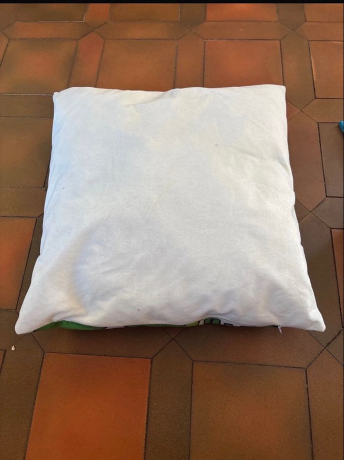 Coussin Yoshi - photo numéro 2