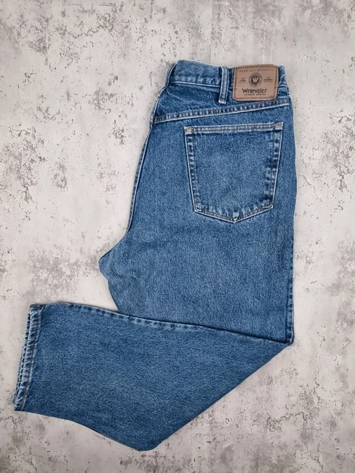 Jean Wrangler bleu – Taille 38x29 US / 48 FR Homme (mesures en photos)