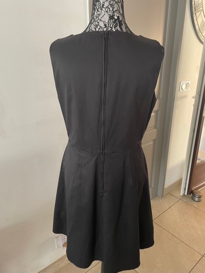 Robe patineuse - photo numéro 2