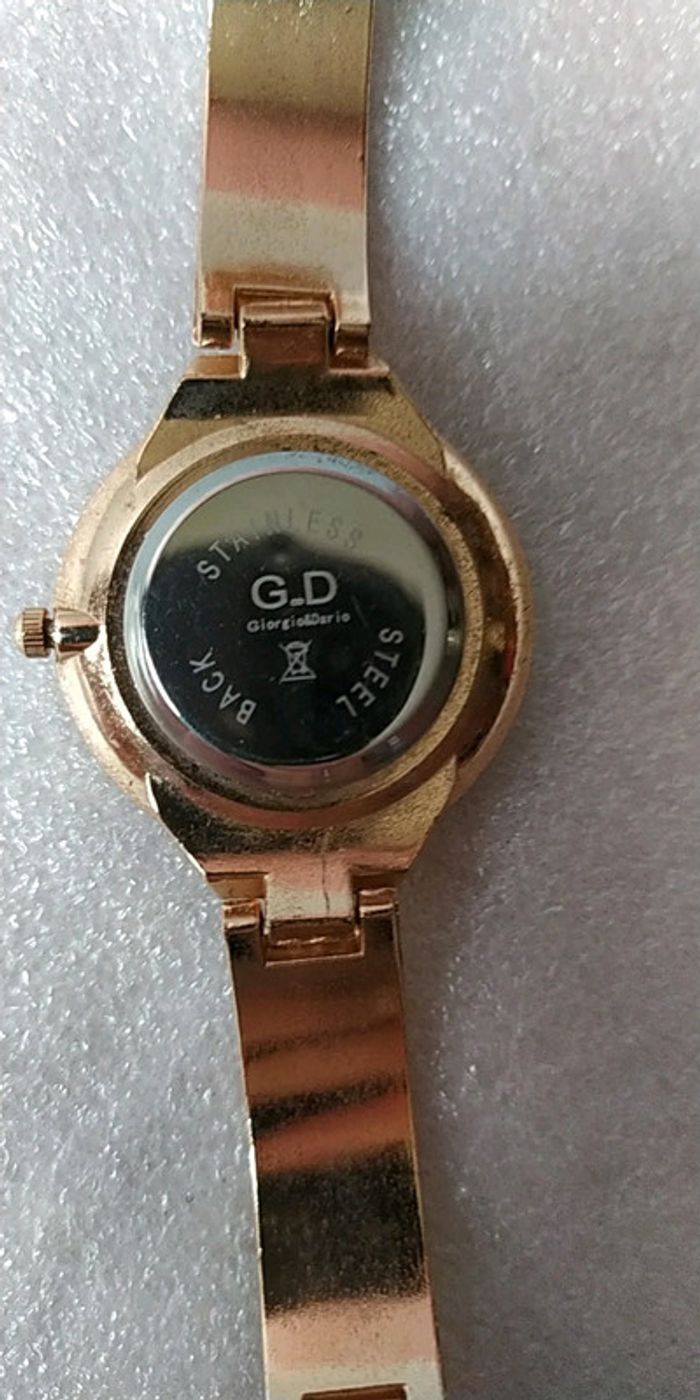 Montre doré Giorgio & Dario G&D - photo numéro 5