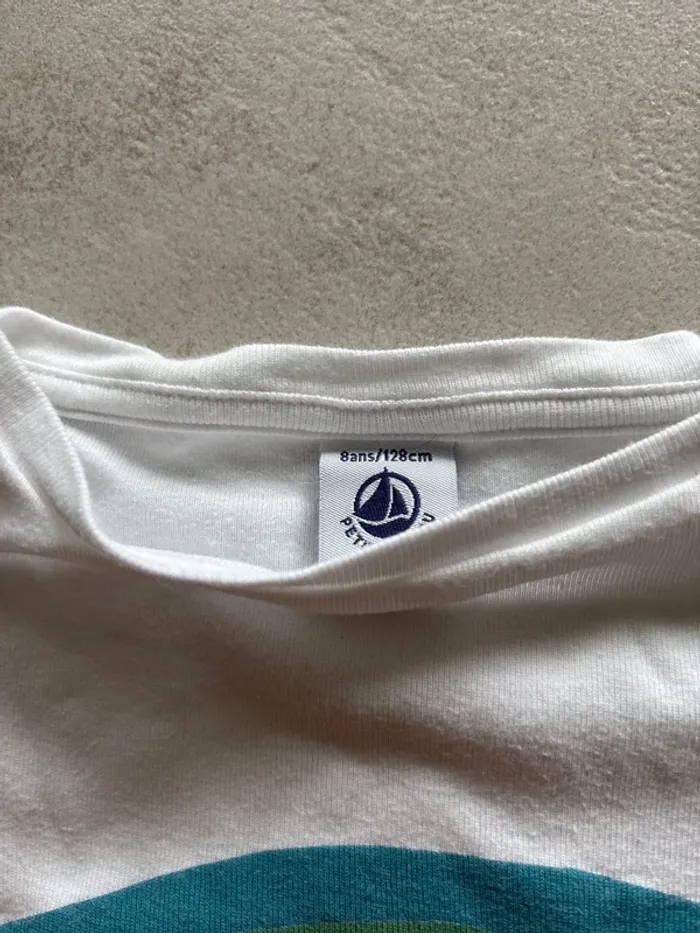 T-shirt Petit Bateau 8 ans - photo numéro 2