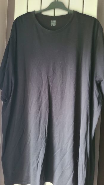 Tee shirt Kiabi noir taille 54 non délavé