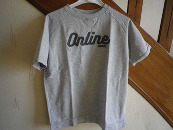 TEE SHIRT