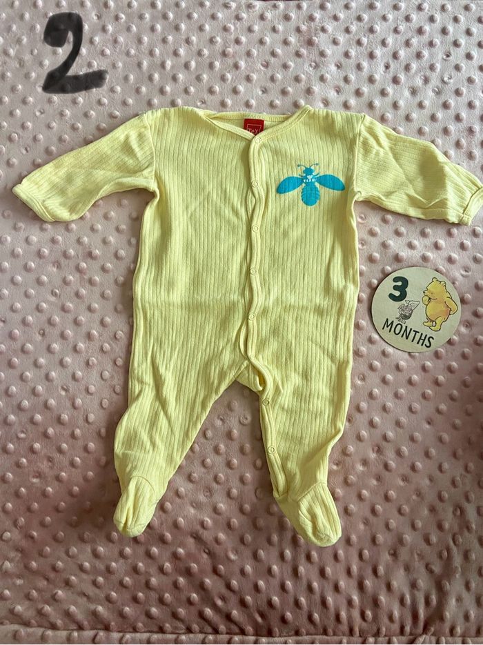 Lot de 15 pyjamas taille 3 mois - photo numéro 3