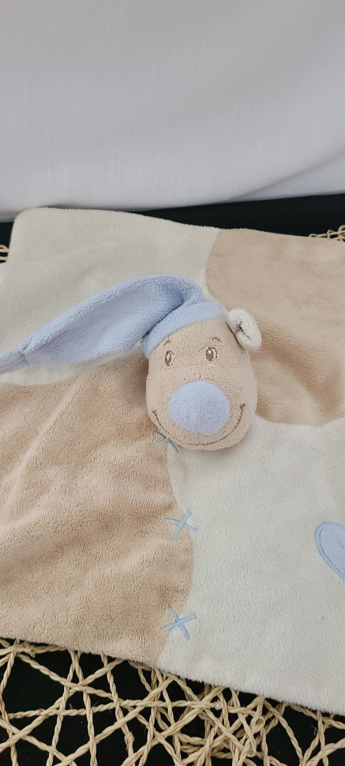 DOU KIDOU  DOUDOU HIPPOPOTAME OURS PLAT BEIGE BONNET BLEU COEUR