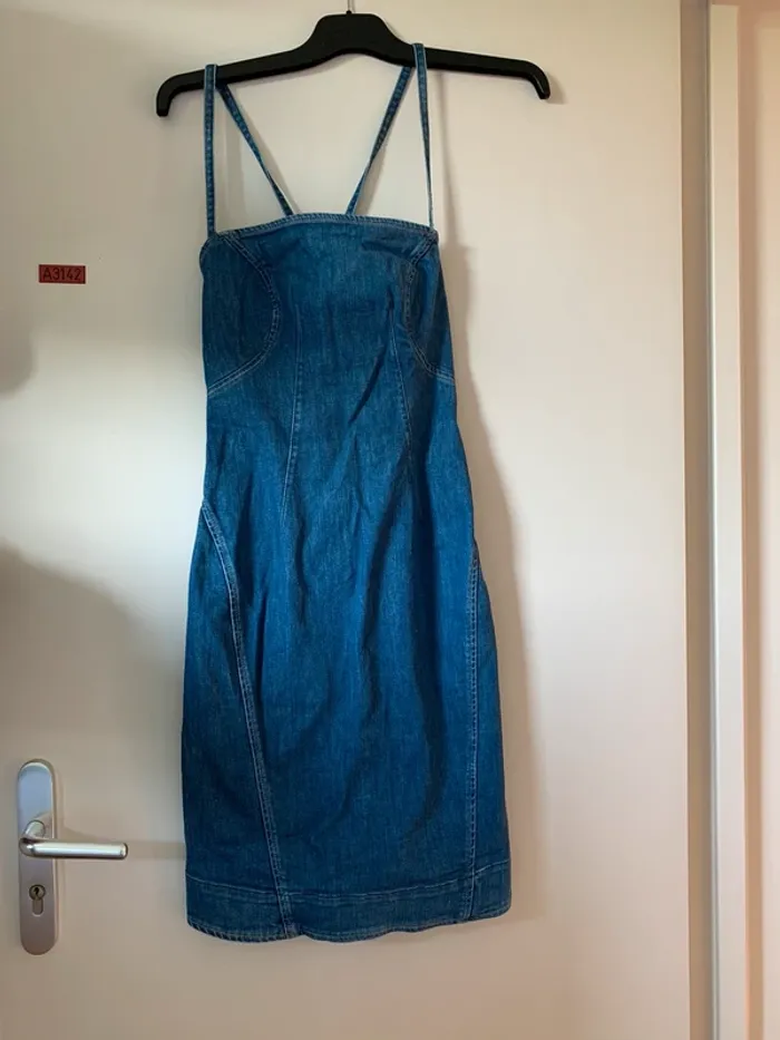 Robe Lévis
