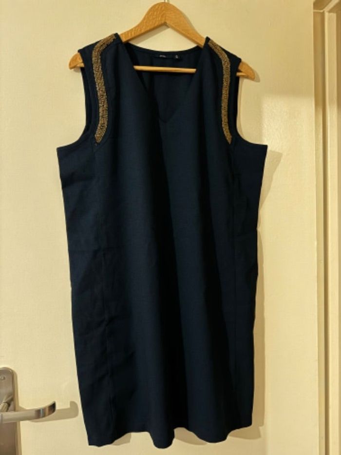 Robe bleue marine