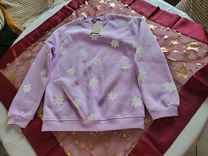 Pull des fleurs 🌸 12 ans