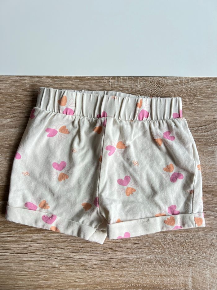 Lot short fille 18 mois - photo numéro 2
