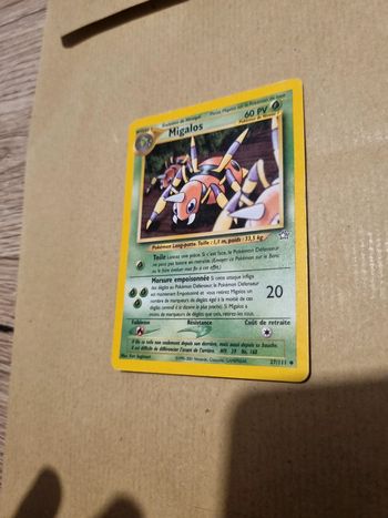 Carte pokémon migalos 27/111 année 2001 Nintendo