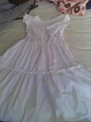 Robe blanche fille 