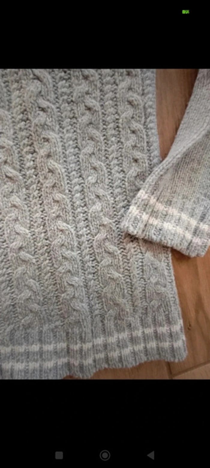 Joli pull 12 ans - photo numéro 3