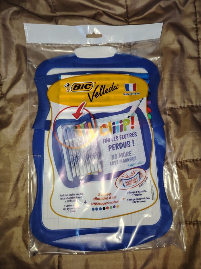 Ardoise bic velleda cliiip + 8 feutres effaçables