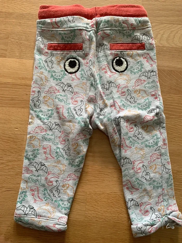 Pantalon 12 mois - photo numéro 2