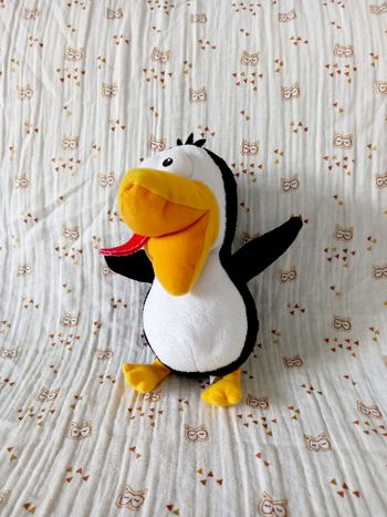 Peluche pingouin Intermarché