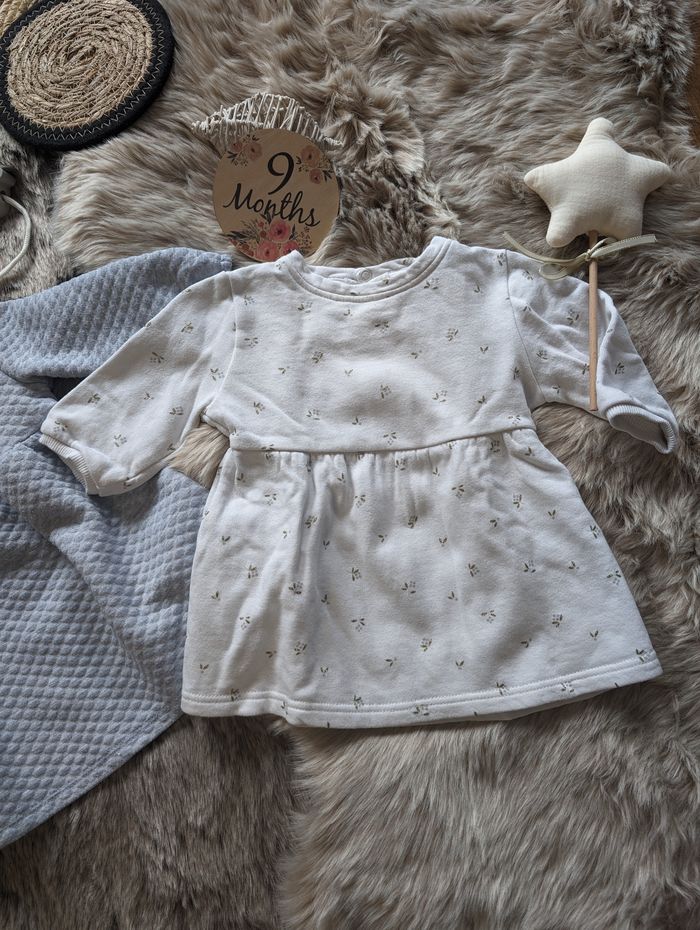 Lot de 2 robes 9 mois - photo numéro 3