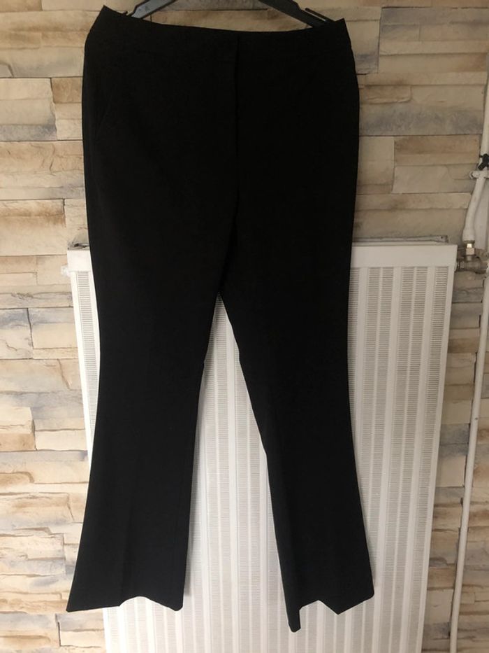 Pantalon à jambes larges