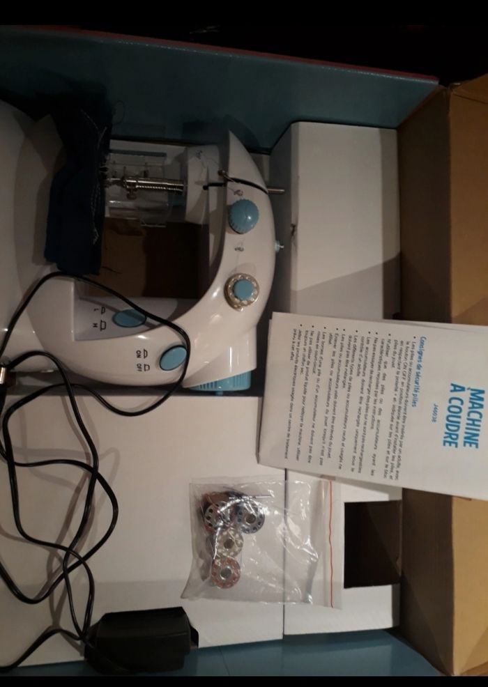 Machine à coudre pour enfant - photo numéro 5