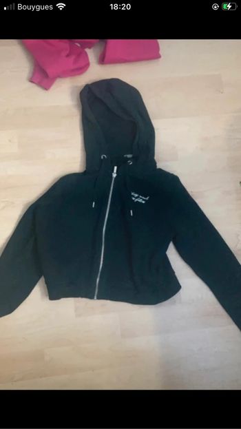 Gilet à capuche