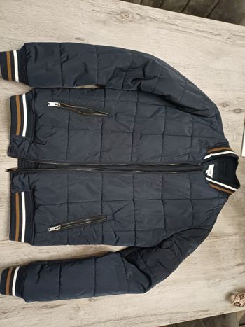 Manteau j