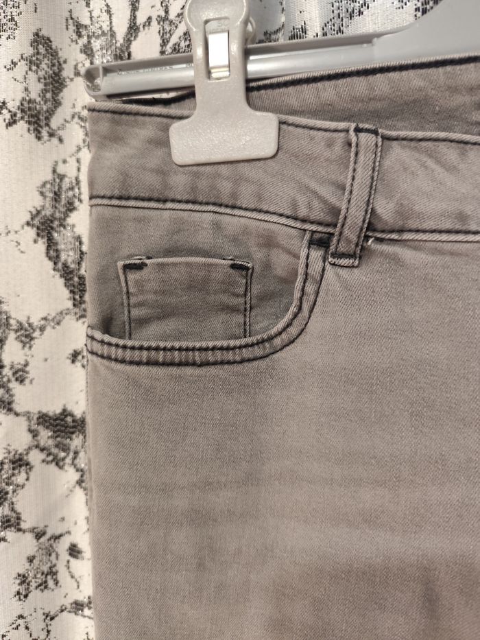 Pantalon slim gris Kiabi taille 36 - photo numéro 3