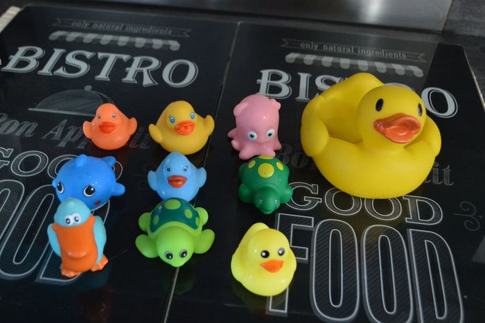 Lot de jouets de bain plastique