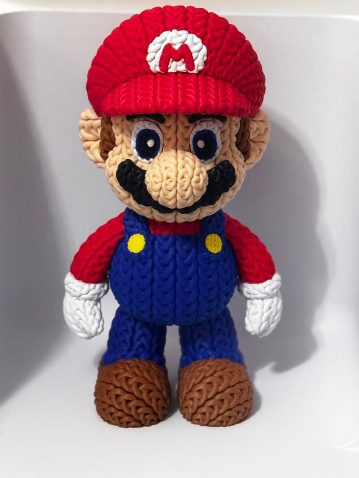Mario version tricoté 20cm
