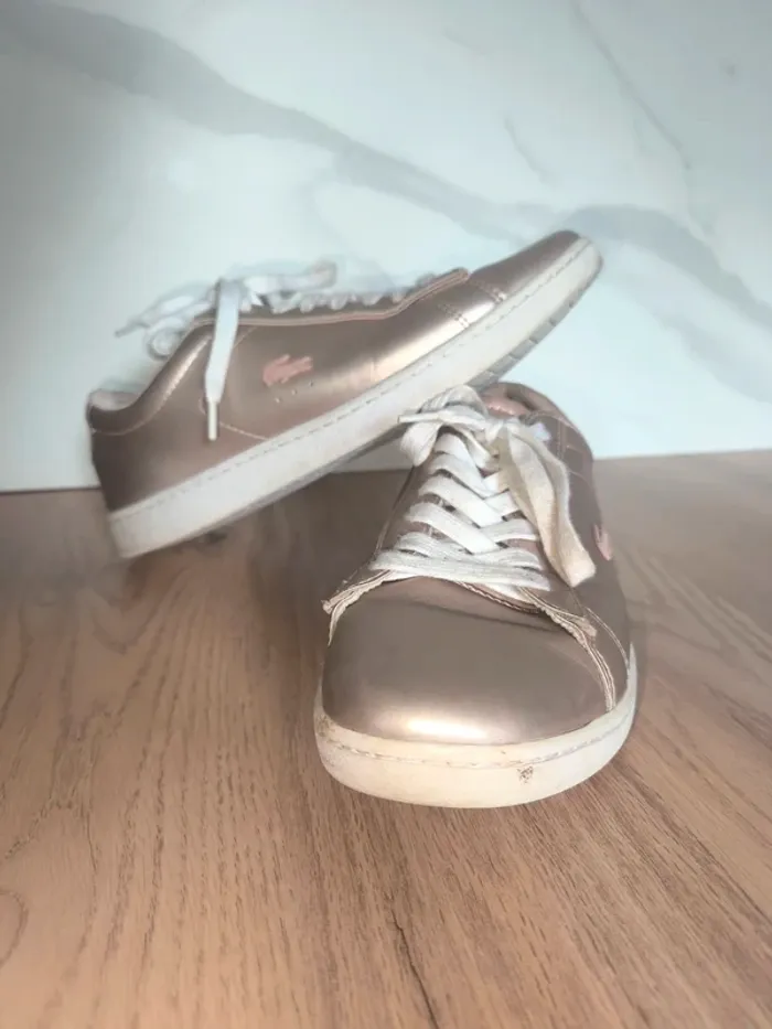 Baskets Lacoste rose gold métallisées – T38 (sans boîte)