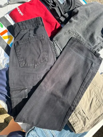 Cargo noir stradivarius
