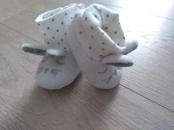 Chaussons blancs bébé lapin naissance Kiabi