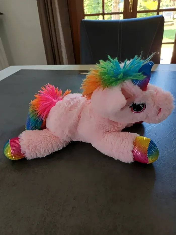 Vends peluche licorne - photo numéro 2