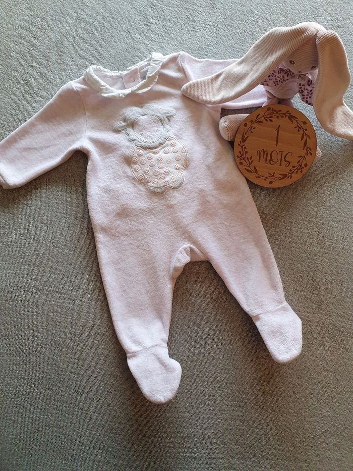 Lot de 3 pyjamas velours Okaidi 1 mois - photo numéro 4