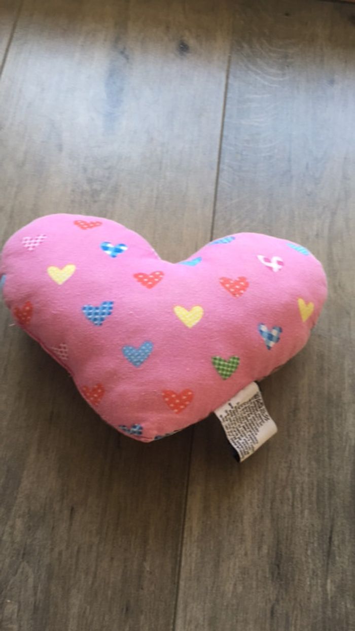 Petit coussin coeur rose avec motif schtroumpfs - photo numéro 4