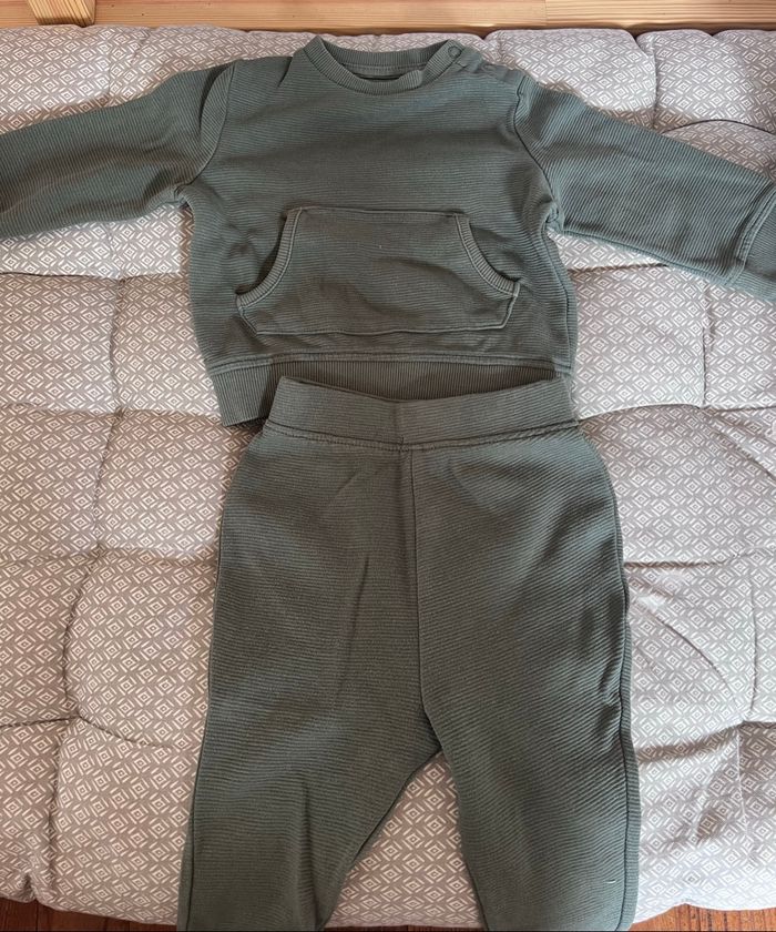 Ensemble vert