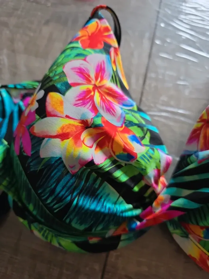 Maillot 2 pièces - photo numéro 2
