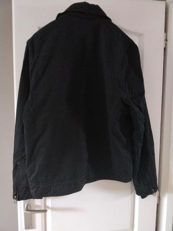 Veste noir - photo numéro 3