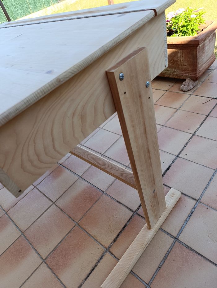 Pupitre d'écolier évolutif / bureau enfant en pin massif - photo numéro 6
